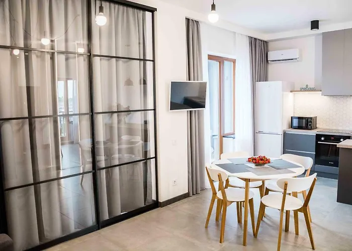 Bolshaya Arnautskaya