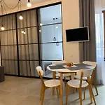 Bolshaya Arnautskaya Apartment