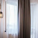 Bolshaya Arnautskaya Apartment *